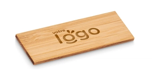 Badge en bambou avec épinglette à l'arrière personnalisable