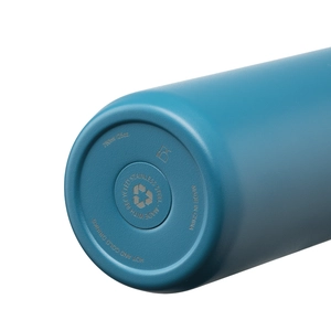 Bouteille en acier inoxydable avec double couvercle et poignée - 750 ml personnalisable