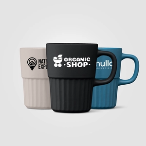 Mug en céramique avec finition mate et relief cannelé – 445 ml