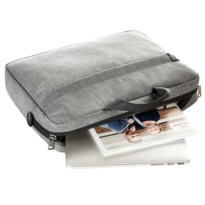 Sacoche ordinateur 15 pouces  100% RPET - fixation valise personnalisable