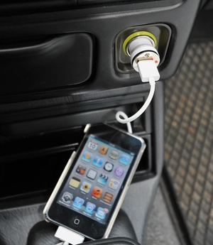 Adaptateur USB de recharge, allume cigare ROAD TRIP personnalisable