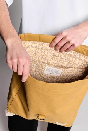 Sac à dos Oscar avec emplacement PC - fabriqué par une ONG personnalisable