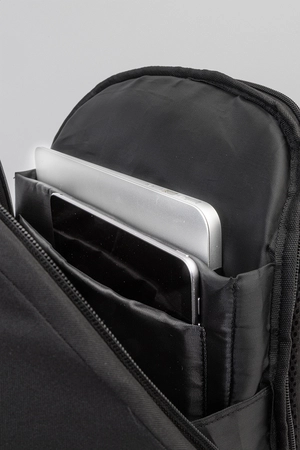 Sac à dos antivol en RPET avec compartiment zippé - emplacement PC personnalisable