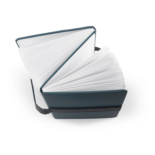 image du produit Bloc-notes A5 en PU (50% recyclé) avec deux blocs : pages lignées et pages non lignées