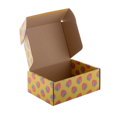 image du produit Boîte cadeau postale 100% personnalisable en carton ondulé