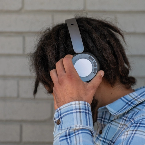 image du produit Casque audio bluetooth 30 heures d'autonomie en plastique recyclé