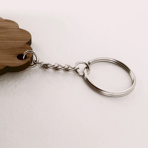 image du produit Porte-clés made in france avec son bois estampillé